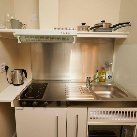 Downright Gabbler Apartment Beauly Bagian luar foto