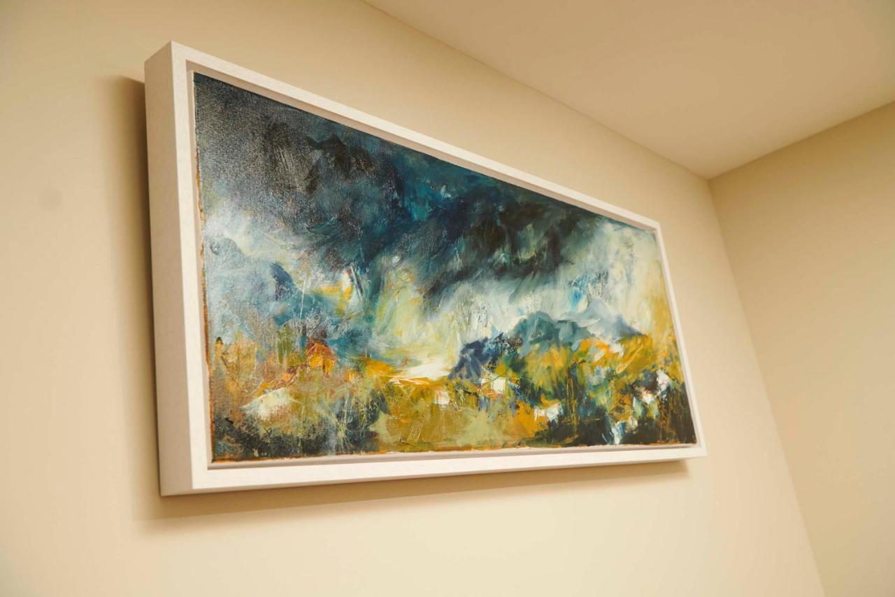 Downright Gabbler Apartment Beauly Bagian luar foto