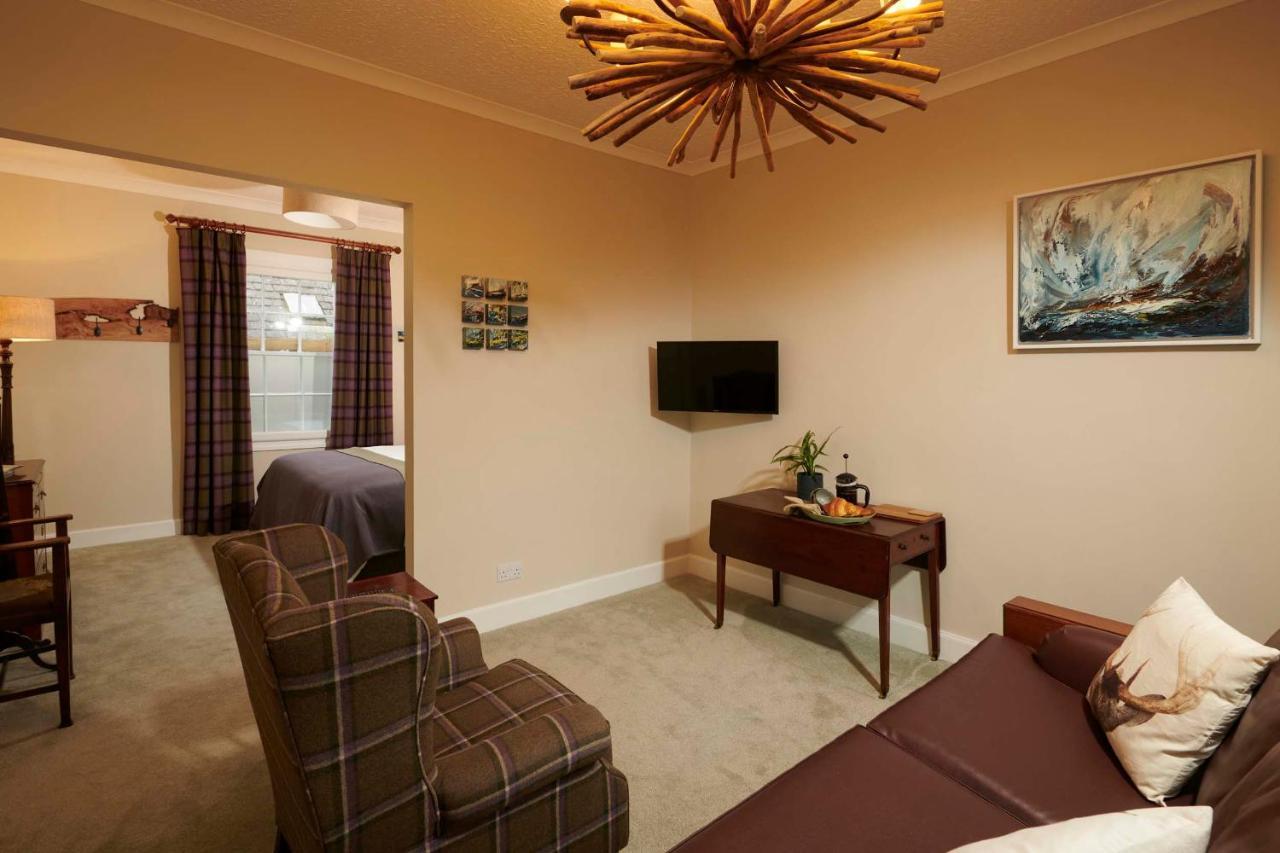 Downright Gabbler Apartment Beauly Bagian luar foto